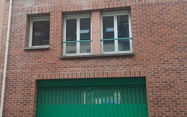 Stationnement à louer    16 m2 Hazebrouck