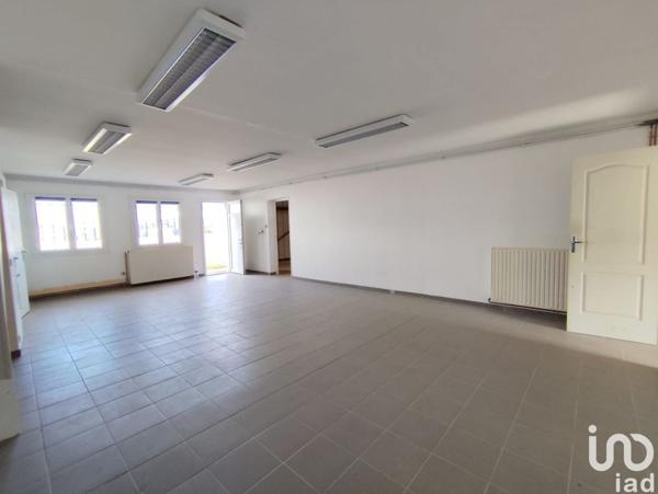 Location atelier 526 m² Nogent-le-Phaye