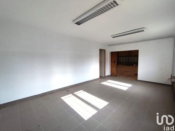 Location atelier 526 m² Nogent-le-Phaye