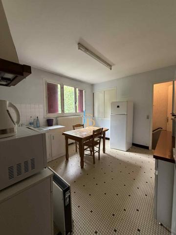 Saint-Doulchard (18230) EN EXCLUSIVITÉ SUR SAINT-DOULCHARD Maison trois chambres