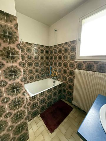 Saint-Doulchard (18230) EN EXCLUSIVITÉ SUR SAINT-DOULCHARD Maison trois chambres