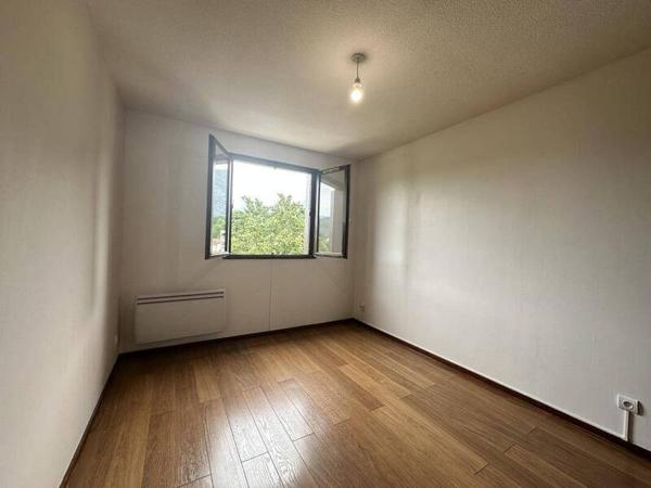 Appartement 4 pièces                                        - 38360 Sassenage Réf : 5492