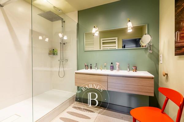 Boulogne-Billancourt, Appartement 1 Chambre -  79 m² à vendre