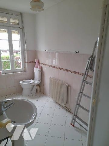 Faites revivre cette maison individuelle située dans un quartier calme.