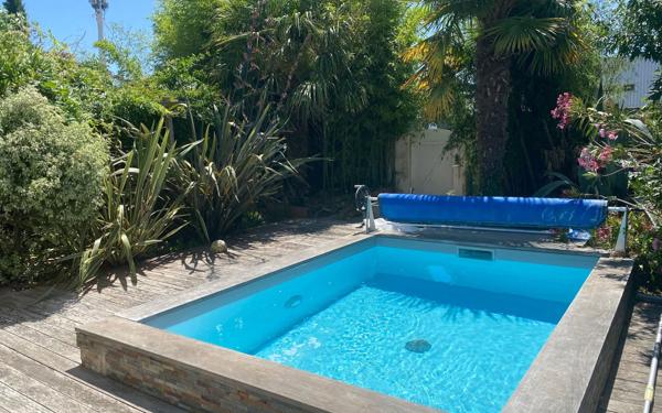 Maison à vendre    3 pièces •  Rochefort