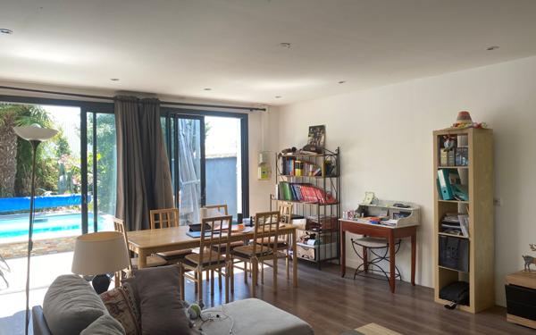 Maison à vendre    3 pièces •  Rochefort