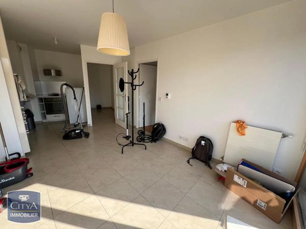Appartement à louer 2 pièces 40.8m² Chaville (92370)
