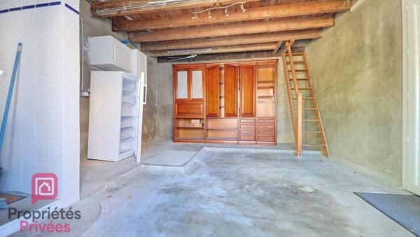 Maison de ville de 95m2 entièrement rénovée avec jardin de plus de 600 m²