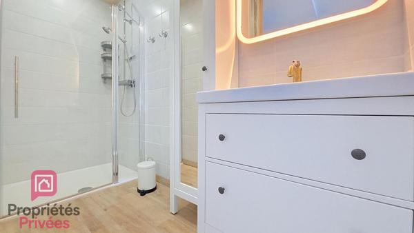 Maison de ville de 95m2 entièrement rénovée avec jardin de plus de 600 m²