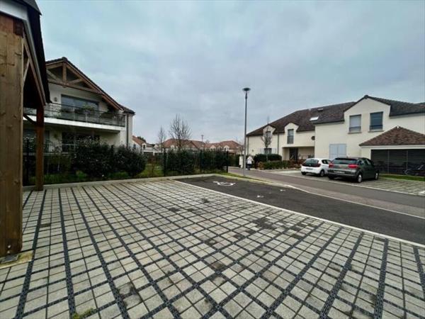 Parking à vendre |  L'Isle-Adam |  Places de parking | 20 m²