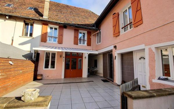 Maison à vendre    4 pièces •  Les Abrets