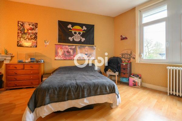 Immeuble à vendre    5 pièces •  La Gorgue