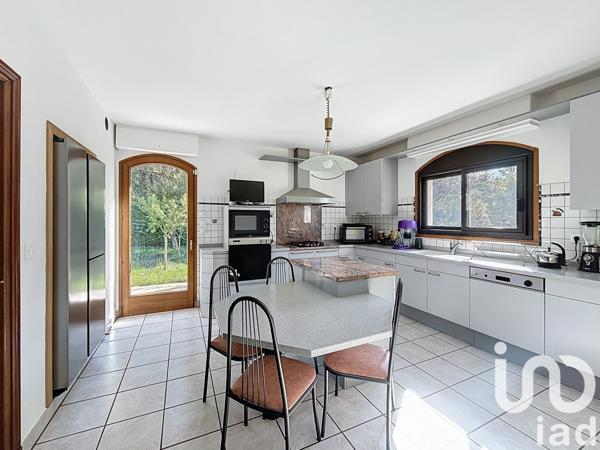 Maison à vendre 6 pièces 210 m² Montagny