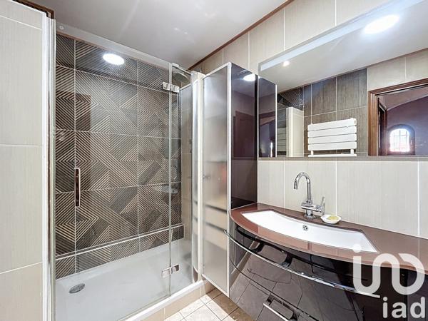 Maison à vendre 6 pièces 210 m² Montagny