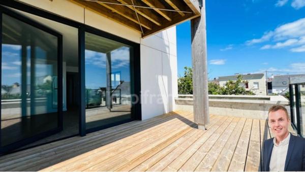 Dpt Finistère (29), à vendre CROZON centre - Appartement T3 de 74,40 m² habitable - Garage Terrasse vue Mer.