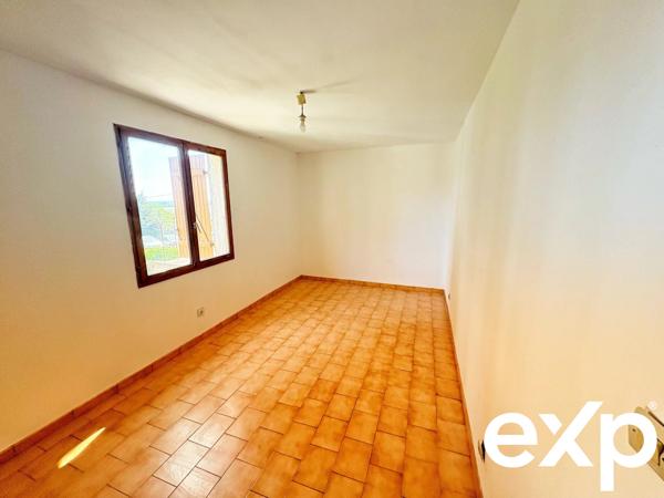 Deux maisons – 166,53 m² – Terrain 3 352 m² – 4 chambres + bureau