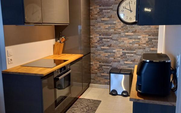 Appartement à louer    3 pièces • 59 m2 Aytré