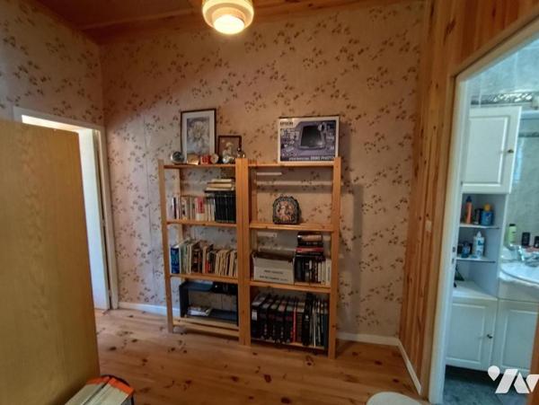 Maison avec garage, grange de 115 m², atelier et jardin en bord de bras de Meuse