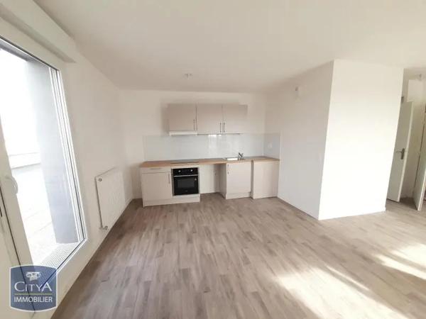 Appartement à louer 4 pièces 83.16m² Moissy-Cramayel (77550)