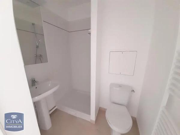 Appartement à louer 4 pièces 83.16m² Moissy-Cramayel (77550)