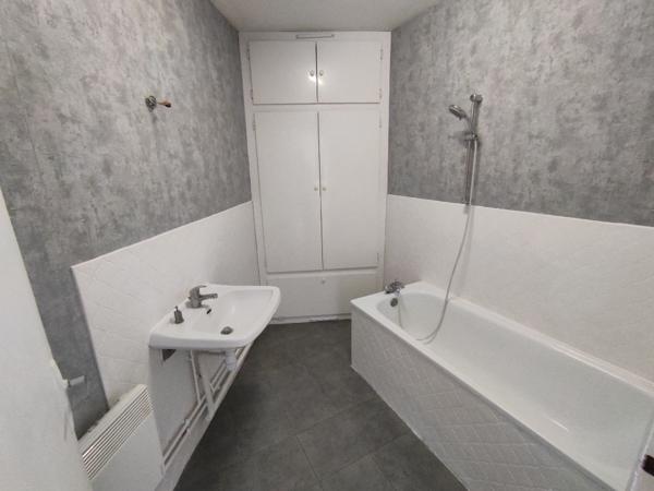 Location d'un appartement T3 (59 m²) à CALAIS
