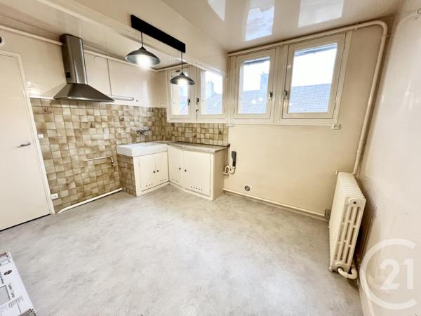 Appartement T3 à vendre  4 pièces - 63,90 m2 COULOMMIERS - 77