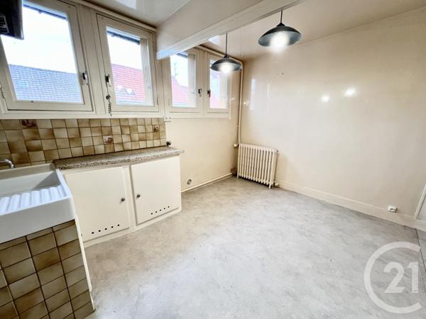 Appartement T3 à vendre  4 pièces - 63,90 m2 COULOMMIERS - 77