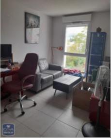 Appartement à louer 3 pièces 72.7m²