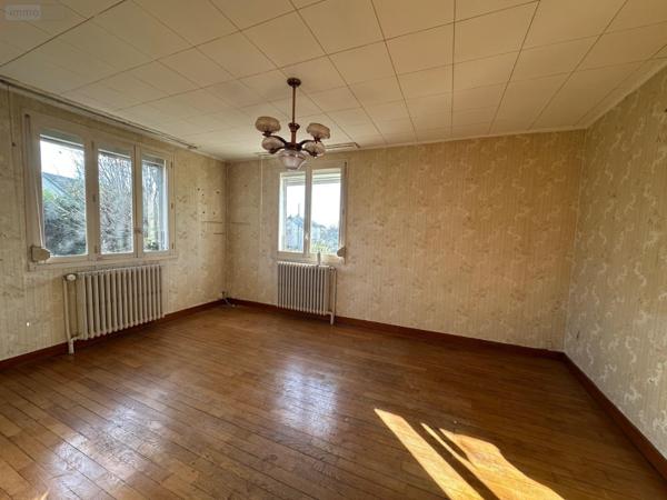 Maison à vendre à Dole dans le Jura (39100), ref : DOLE