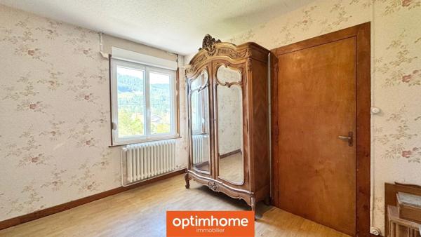 MAISON FAMILIALE 5 CHAMBRES – JARDIN 926 m² – IMPASSE AU CALME – HAUTES-VOSGES – PROCHE LAC ET COMMERCES