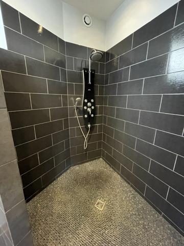 À vendre - Loft, 4 pièces situé à Périgueux (24000)