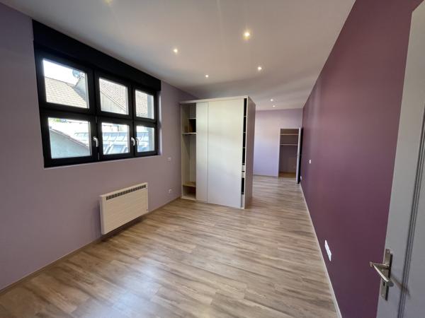 À vendre - Loft, 4 pièces situé à Périgueux (24000)