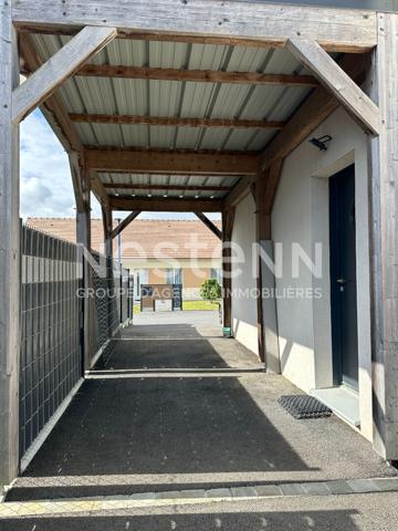 Maison ossature bois récente située dans un environnement calme de Guécélard...