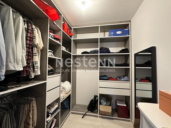 Maison ossature bois récente située dans un environnement calme de Guécélard...