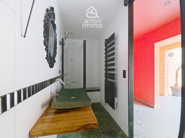 Propriete 9 pièce(s) 5 chambre(s) 253 m²