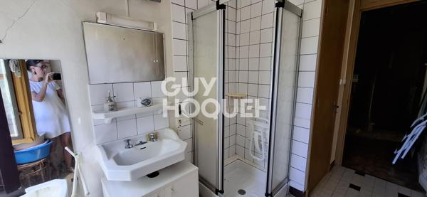 MOULIN à vendre de 5 pièces de 134 m² avec dépendances