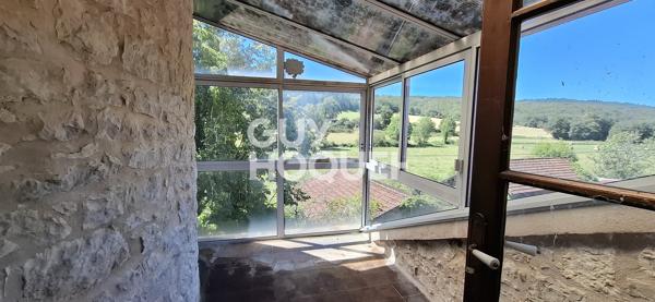 MOULIN à vendre de 5 pièces de 134 m² avec dépendances
