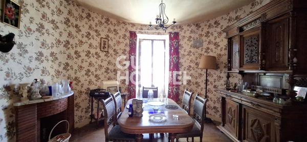 MOULIN à vendre de 5 pièces de 134 m² avec dépendances