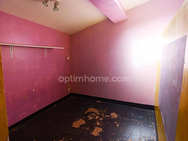 🏡 Maison 150 m² à rénover – Centre bourg