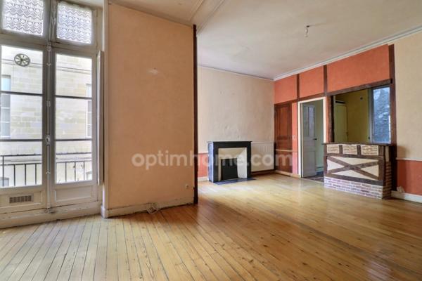 Appartement à rénover T3 61 m² à NANTES (Place de la Bourse)