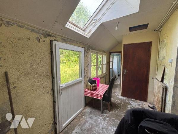 Maison a Vendre à BRIEC , en Finistère Sud (29), dans le Bourg, Maison de Ville à rénover entiè...