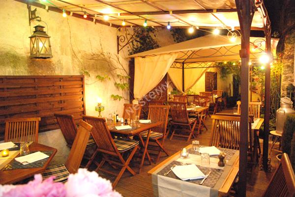 Charmante Auberge du XVIe Siècle en Bord de Loire