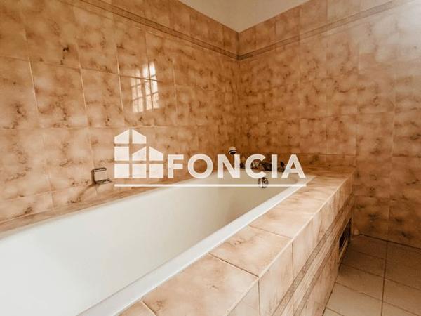 À vendre Maison 8 pièces 201 m² - Vence 06140