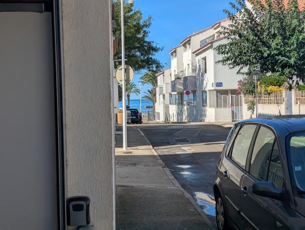 Studio refait à neuf Rive Droite à 100m des plages et du canal, quartier calme Le Grau-du-Roi (30240)