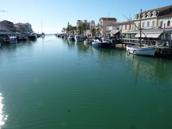 Studio refait à neuf Rive Droite à 100m des plages et du canal, quartier calme Le Grau-du-Roi (30240)