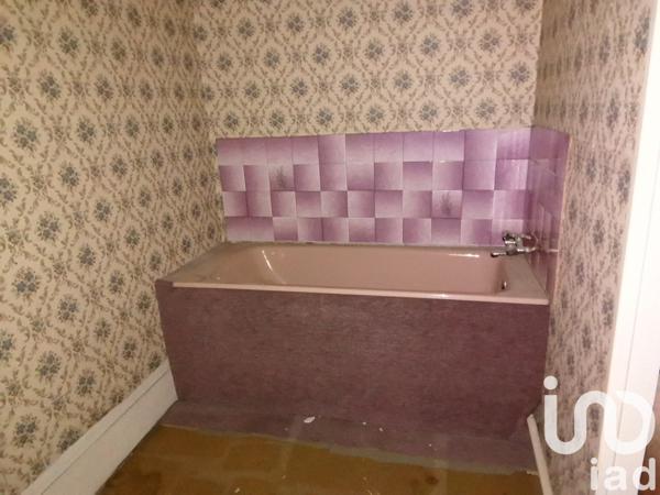 Maison 10 pièces de 300 m² à Argenton-sur-Creuse (36200)