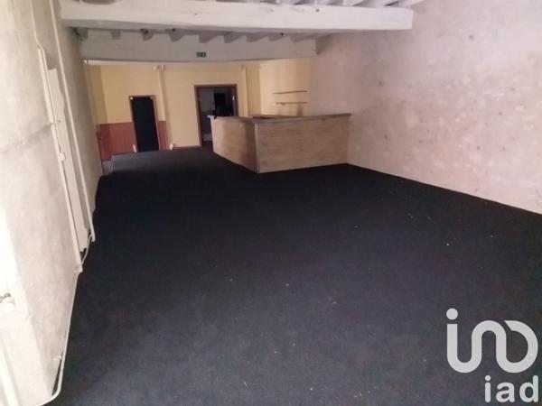 Maison 10 pièces de 300 m² à Argenton-sur-Creuse (36200)