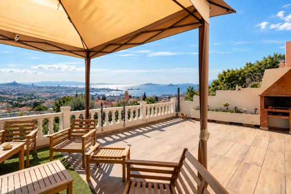 Villa T4 + TERRASSE avec PLEINE VUE MER
