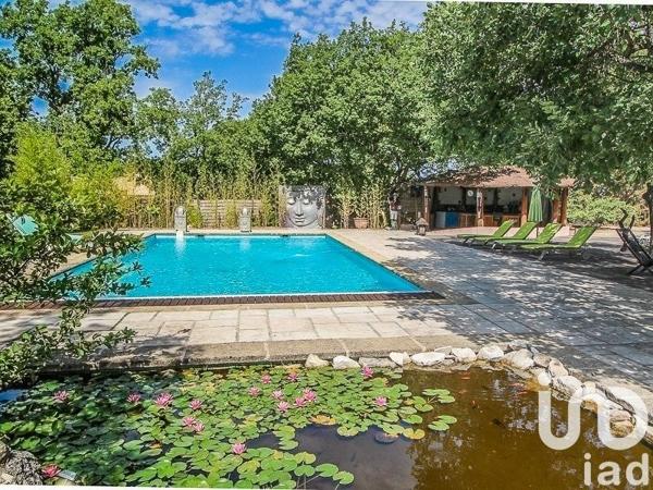 Maison à vendre 14 pièces 400 m² Éguilles