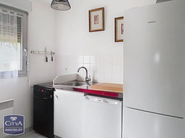 Appartement à vendre 2 pièces 53m² Saint-Amand-Montrond (18200)